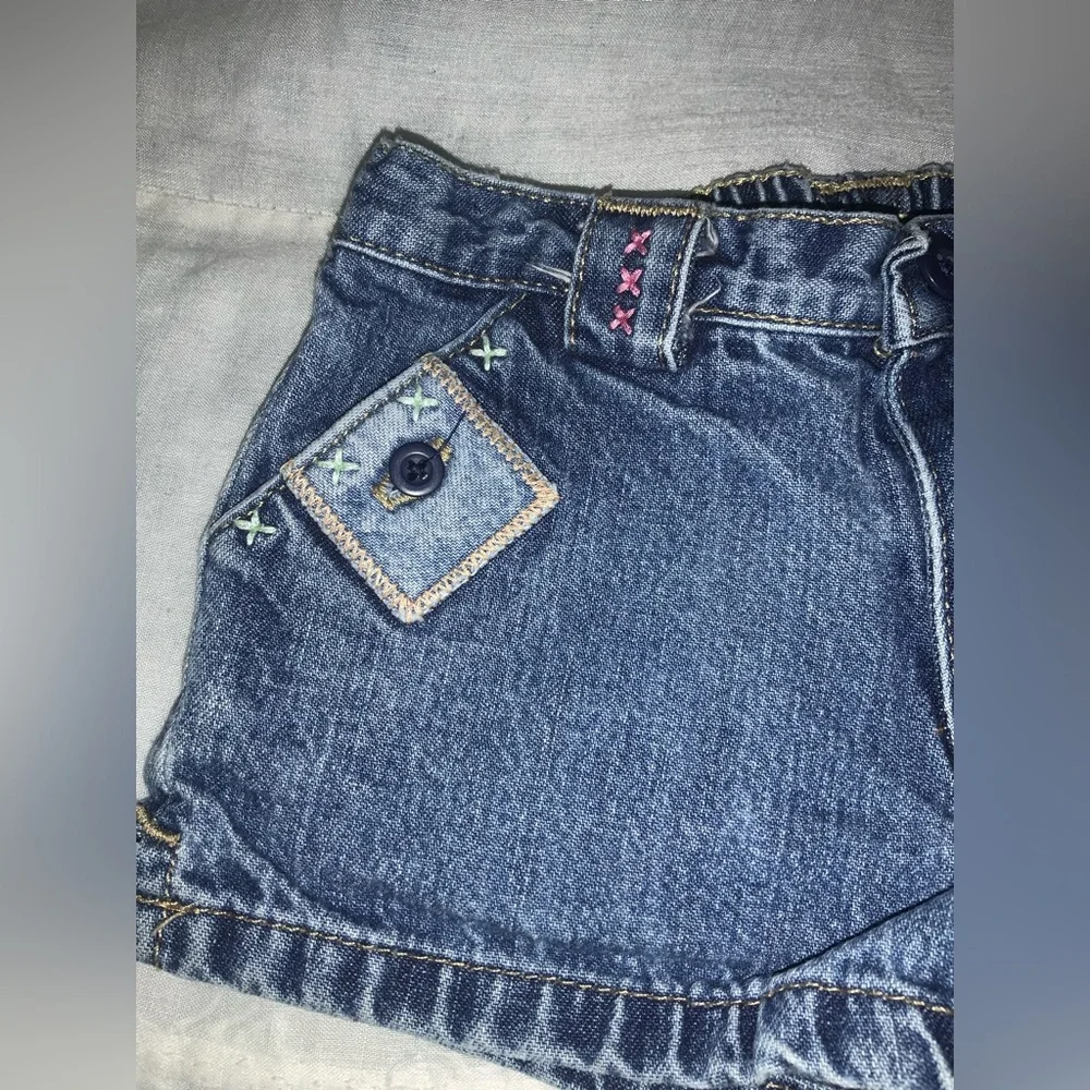 Old Navy Vntg Y2K baby shorts EUC 3-6 month patchwork embroidered flowers floral